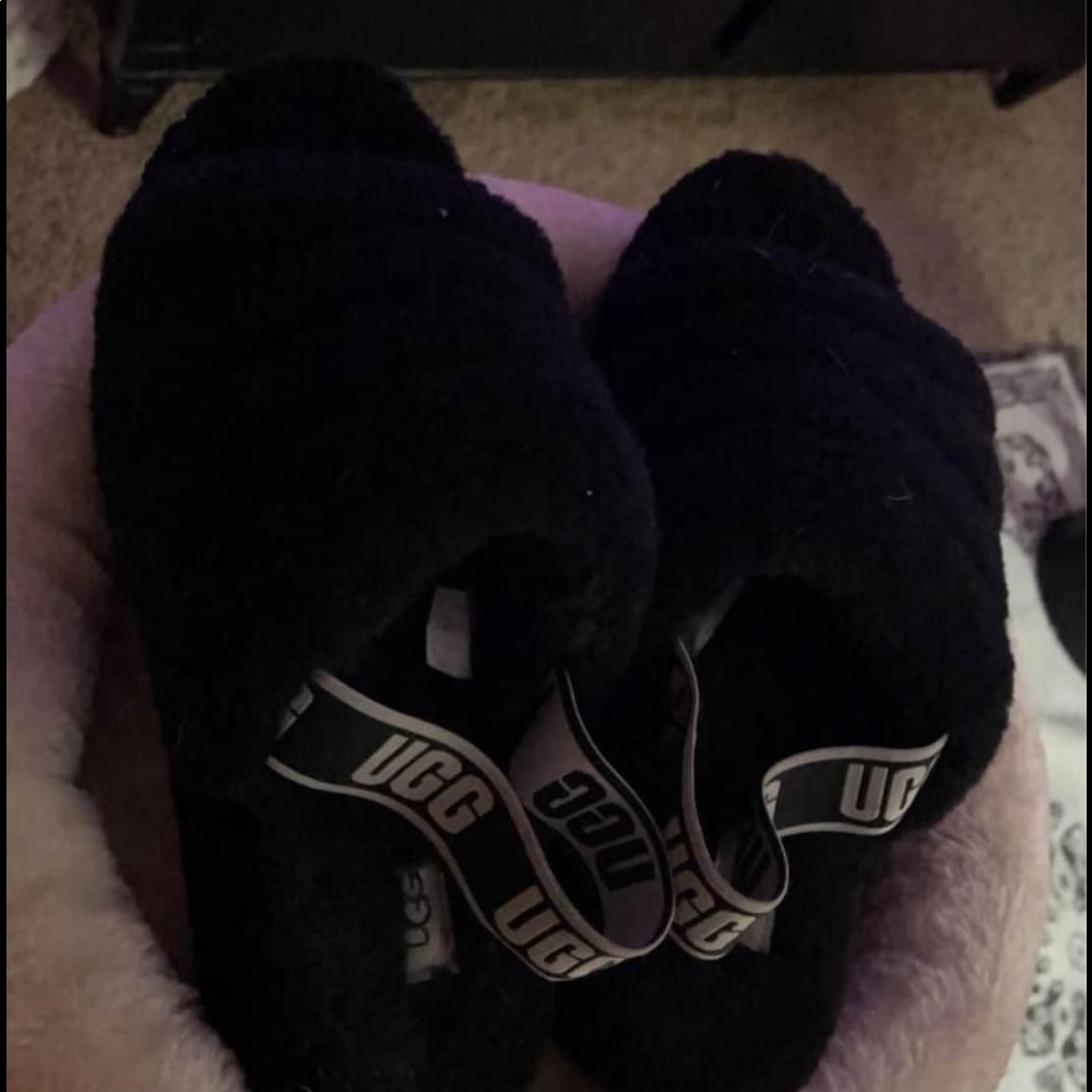 UGG Slides